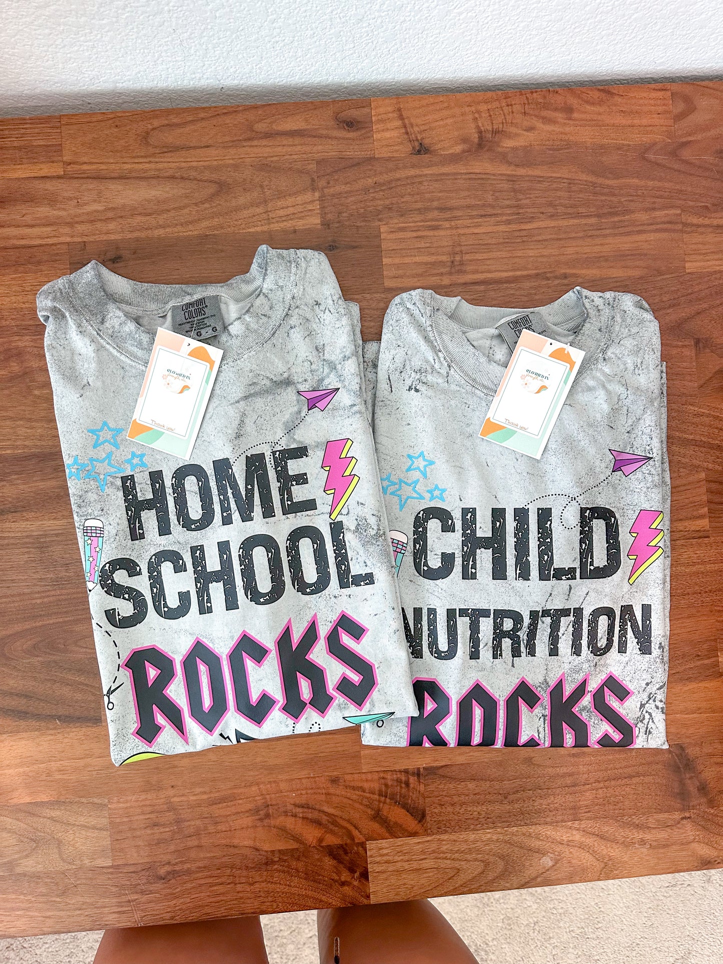 My Grade Level ROCKS (Adult Mineral Wash Tee)